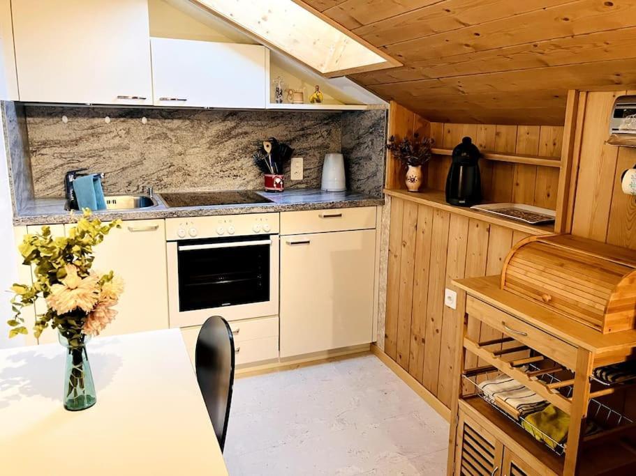 Apartamento Chesa Margadant Zuoz Exterior foto